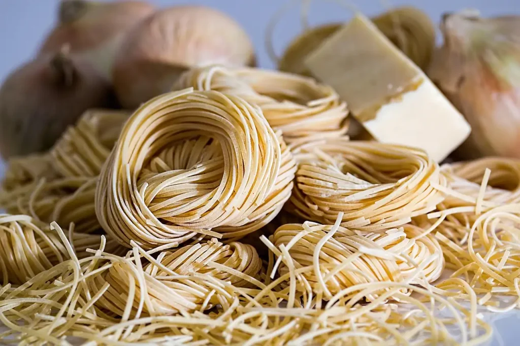 Hoeveel spaghetti per persoon (ongekookt)